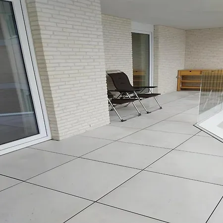 In With Sea View, Cleaning Included Apartment