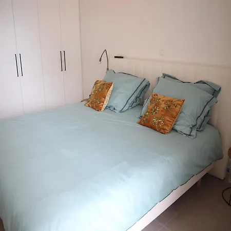 In With Sea View, Cleaning Included Apartment